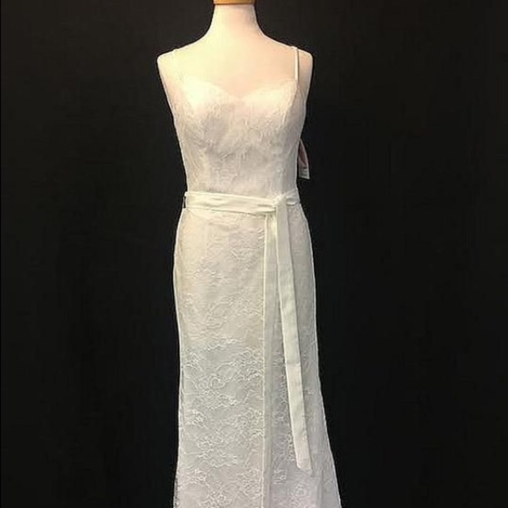 Simple Ivory wedding dress size 14